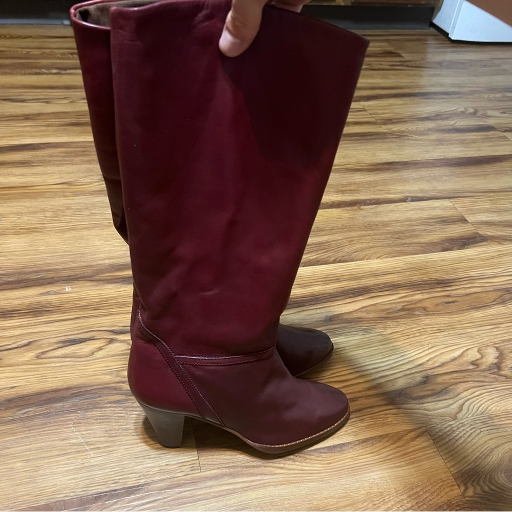 Vintage Leather Cone Heel Knee High Boots Wood Stack Heel Thom McAn Red 10B - Picture 3 of 10